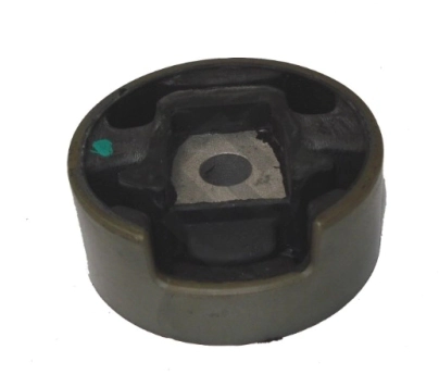 VW SOPORTE TRAS.  DE MOTOR  VENTO 06/08